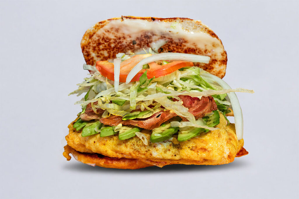Omelette con chorizo